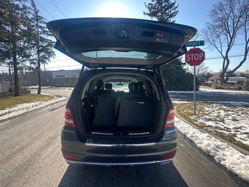 Used 2011 Mercedes-Benz GL 450 4MATIC w/ Premium 2 Pkg image 6