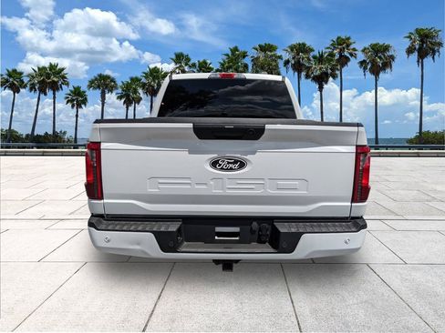 Used 2024 Ford F150 XLT w/ XLT Black Appearance Package image 6