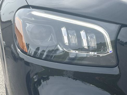 Certified 2023 Mercedes-Benz GLS 450 4MATIC image 9