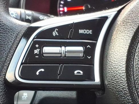 Used 2020 Kia Forte LXS image 21