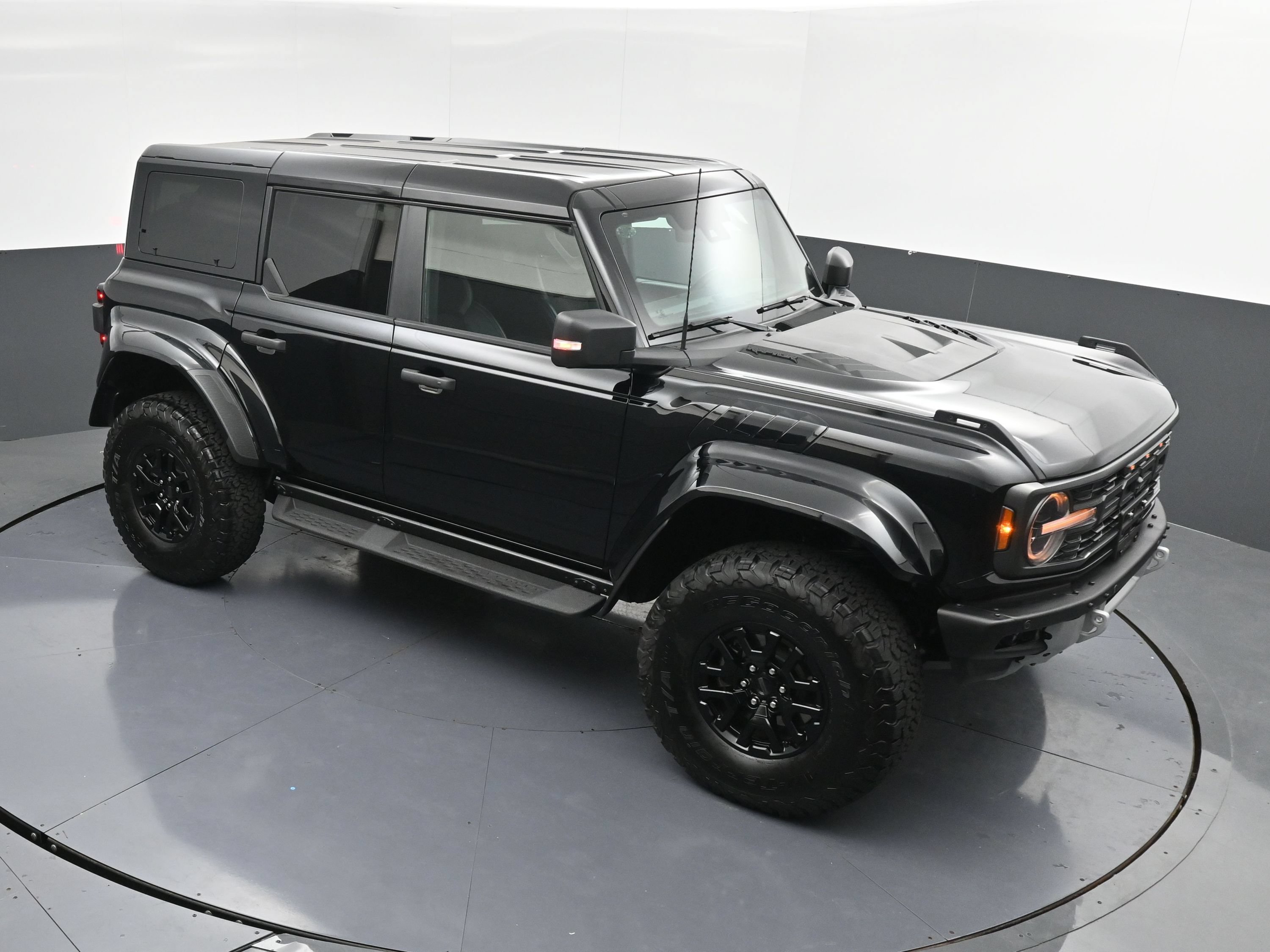 Used 2026 Ford Bronco Raptor AWD/4WD image 32