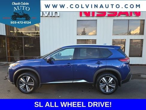 Used 2022 Nissan Rogue SL image 1