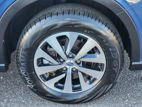 Certified 2022 Subaru Outback Premium image 4