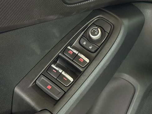 Used 2024 Subaru Crosstrek 2.5i Limited image 23