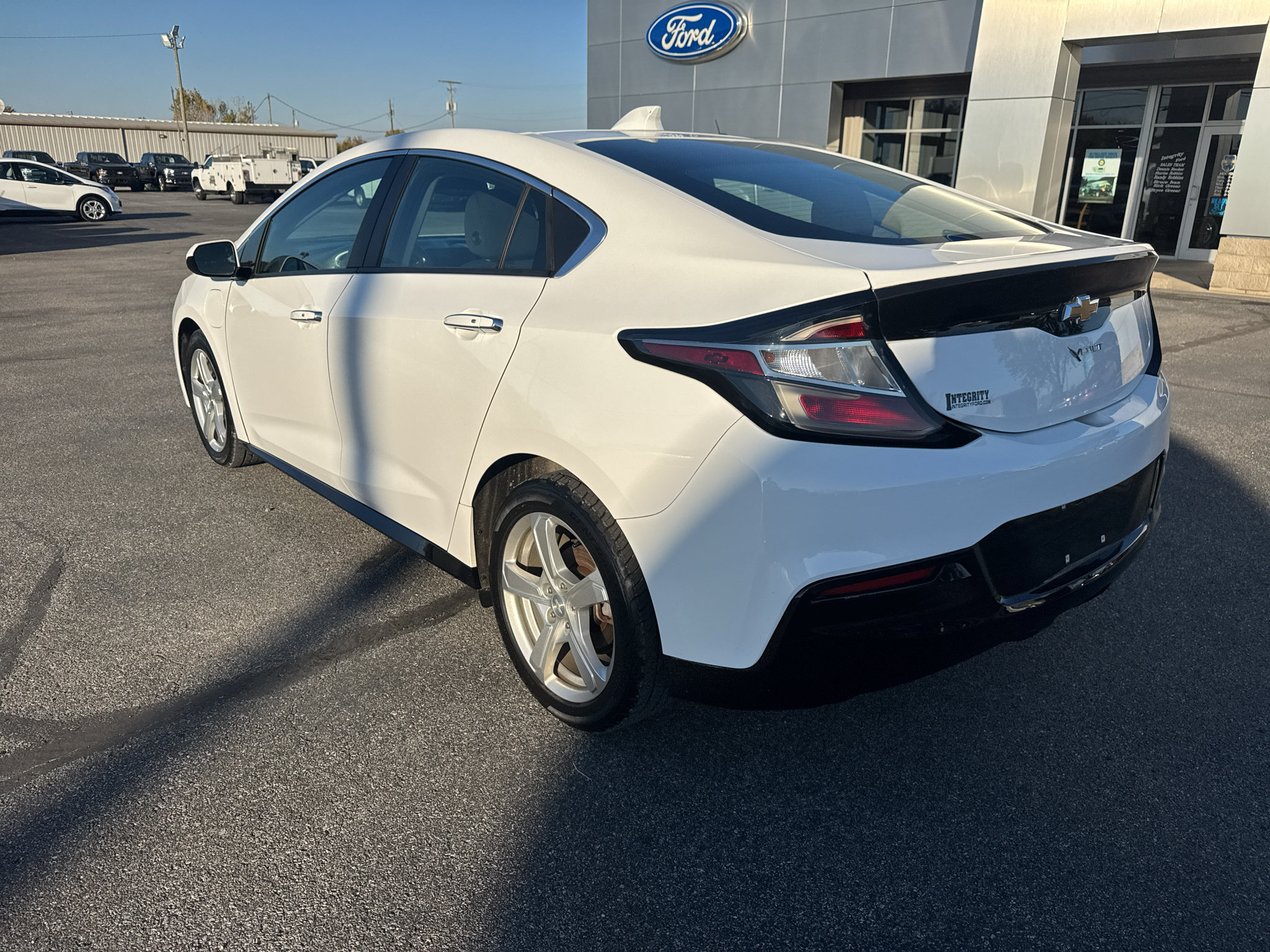 Used 2019 Chevrolet Volt LT w/ Comfort Package FWD image 6