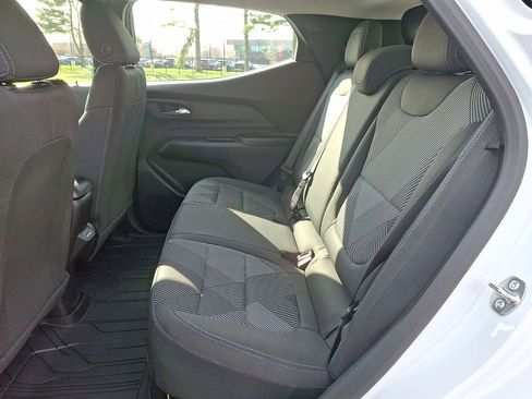 New 2027 Chevrolet Bolt LT w/ Comfort Package image 13