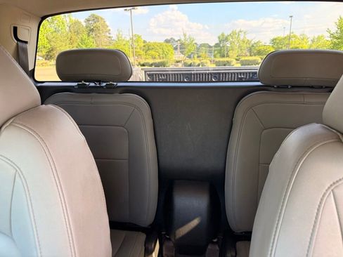 Used 2015 Chevrolet Colorado W/T image 15