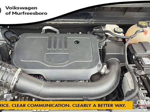 Used 2023 GMC Acadia SLT image 12