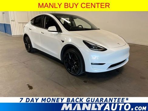 Used 2024 Tesla Model Y Long Range AWD/4WD image 1
