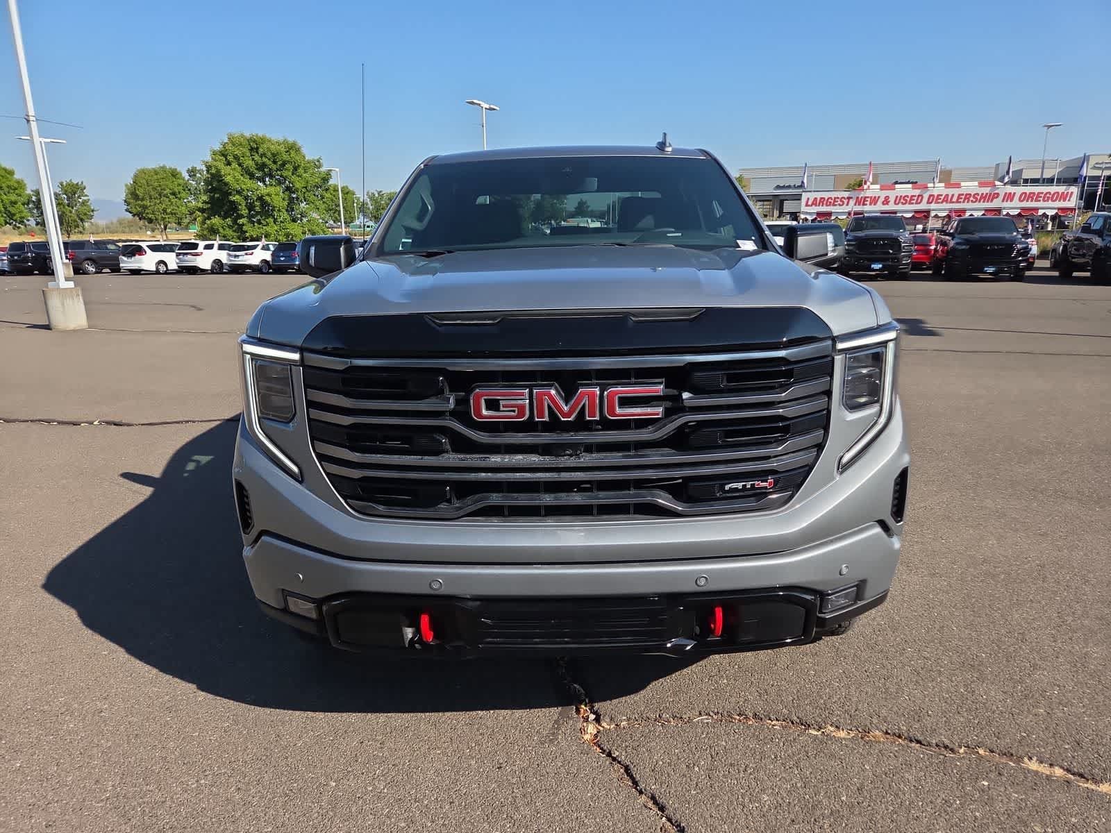 Used 2025 GMC Sierra 1500 AT4 AWD/4WD image 14