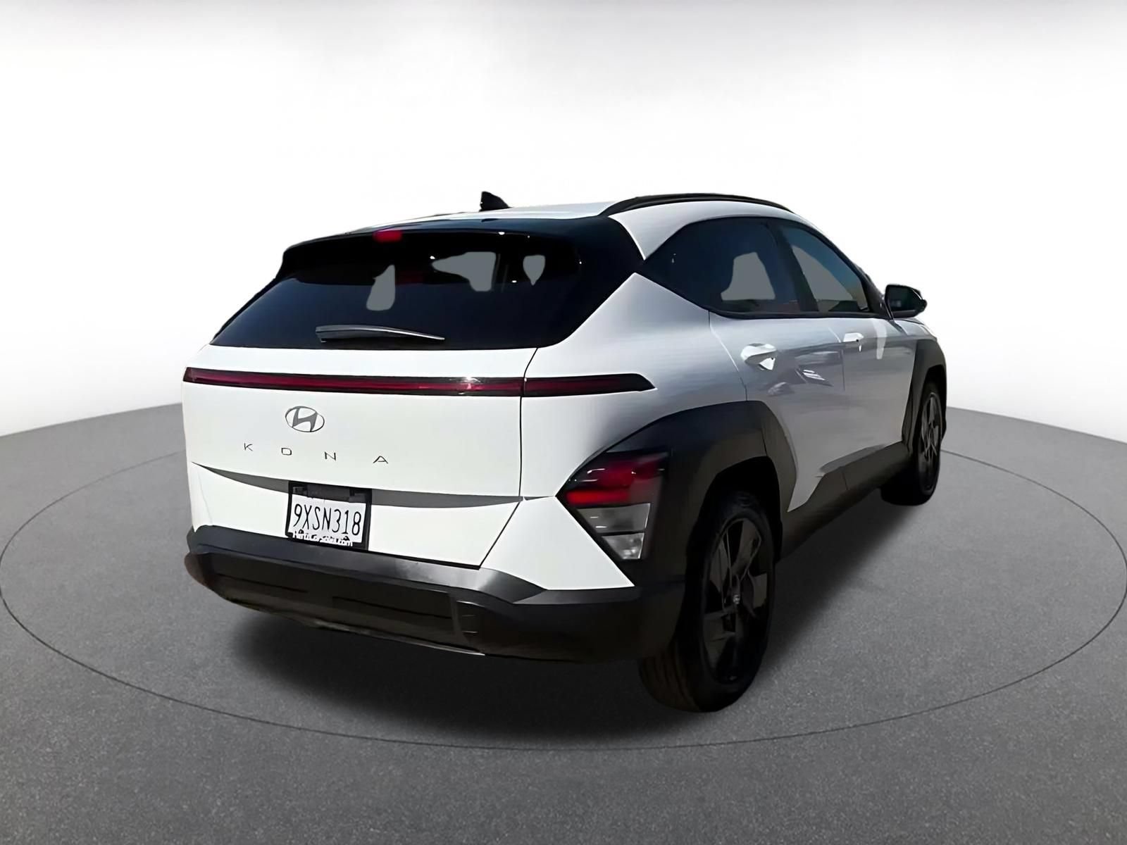 Used 2026 Hyundai Kona SEL Sport FWD image 14
