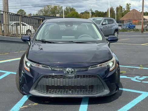 Used 2020 Toyota Corolla LE image 18