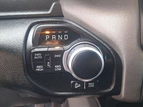 Used 2020 RAM 1500 Big Horn w/ Built-to-serve Edition image 14