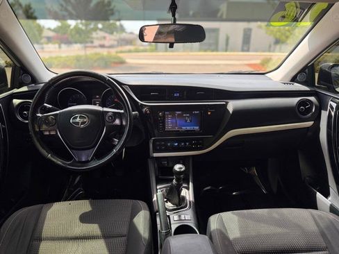 Used 2016 Scion iM FWD image 9