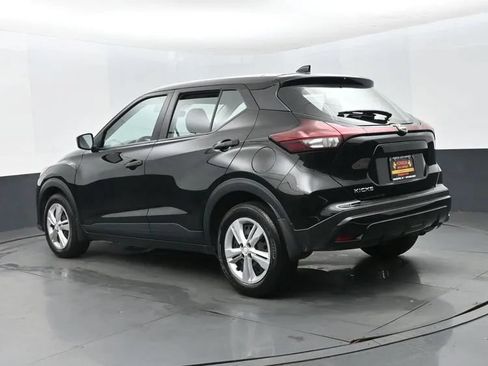 Used 2024 Nissan Kicks S w/ Interior Electronics Package FWD image 9