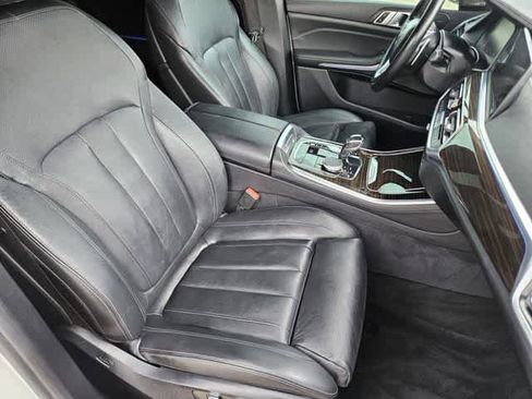Used 2019 BMW X5 xDrive40i w/ Convenience Package AWD/4WD image 14