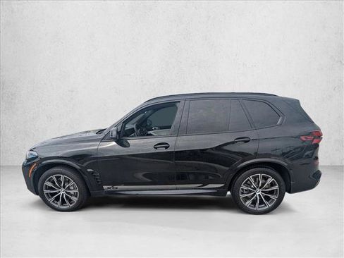 Used 2026 BMW X5 xDrive40i w/ M Sport Package AWD/4WD image 9
