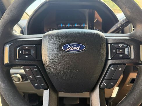 Used 2017 Ford F450 XL w/ Power Equipment Group RWD image 29