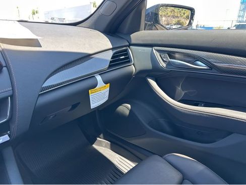 New 2026 Cadillac CT5 V image 27