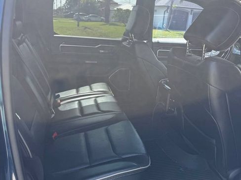 Used 2022 RAM 1500 Laramie w/ Sport Appearance Package AWD/4WD image 11