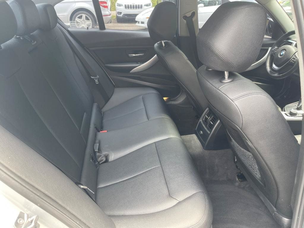 Used 2015 BMW 328i Sedan RWD image 42