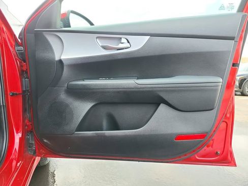 Certified 2023 Kia Forte LXS w/ LXS Technology Package image 23