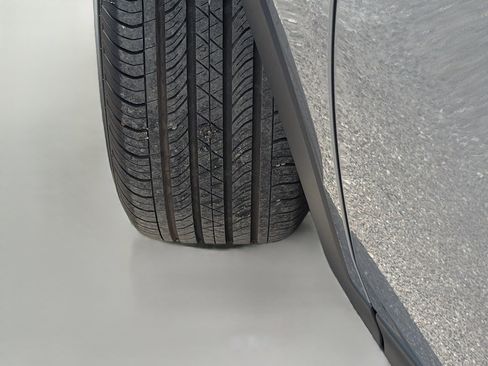 Used 2025 Buick Envista Preferred w/ Convenience I Package image 40