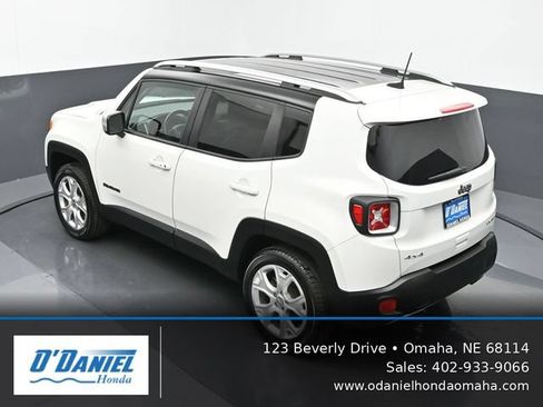 Used 2018 Jeep Renegade Limited AWD/4WD image 15