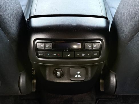 Used 2023 Hyundai Palisade Limited FWD image 15