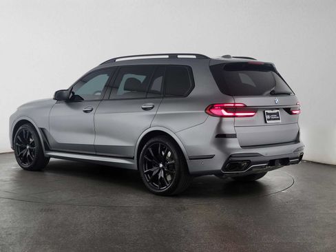 Used 2026 BMW X7 M60i AWD/4WD image 3