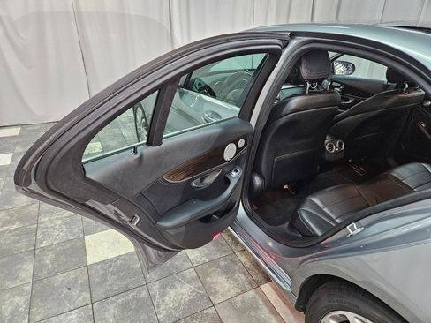 Used 2015 Mercedes-Benz C 300 Sedan image 11
