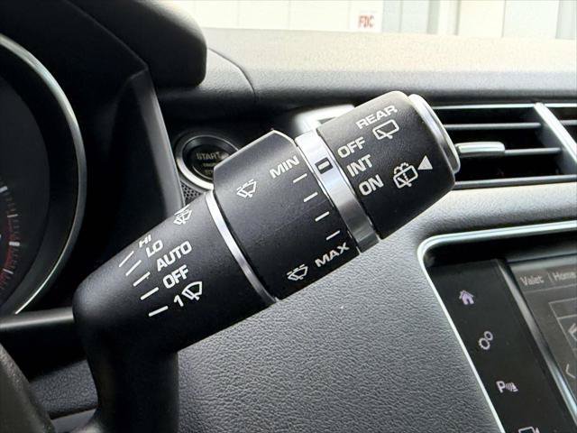 Used 2016 Land Rover Range Rover Sport SE AWD/4WD image 27