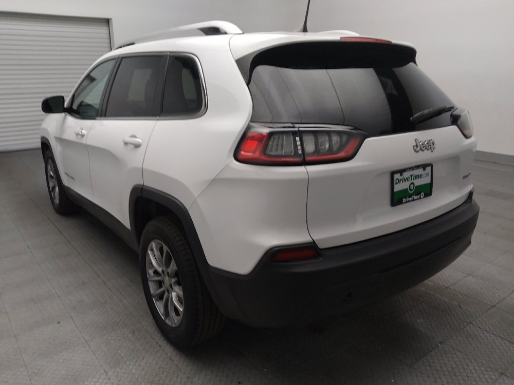 Used 2019 Jeep Cherokee Latitude Plus FWD image 5
