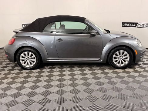 Used 2018 Volkswagen Beetle 2.0T S FWD image 7