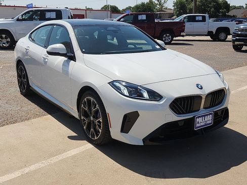 Used 2025 BMW 228i xDrive AWD/4WD image 4