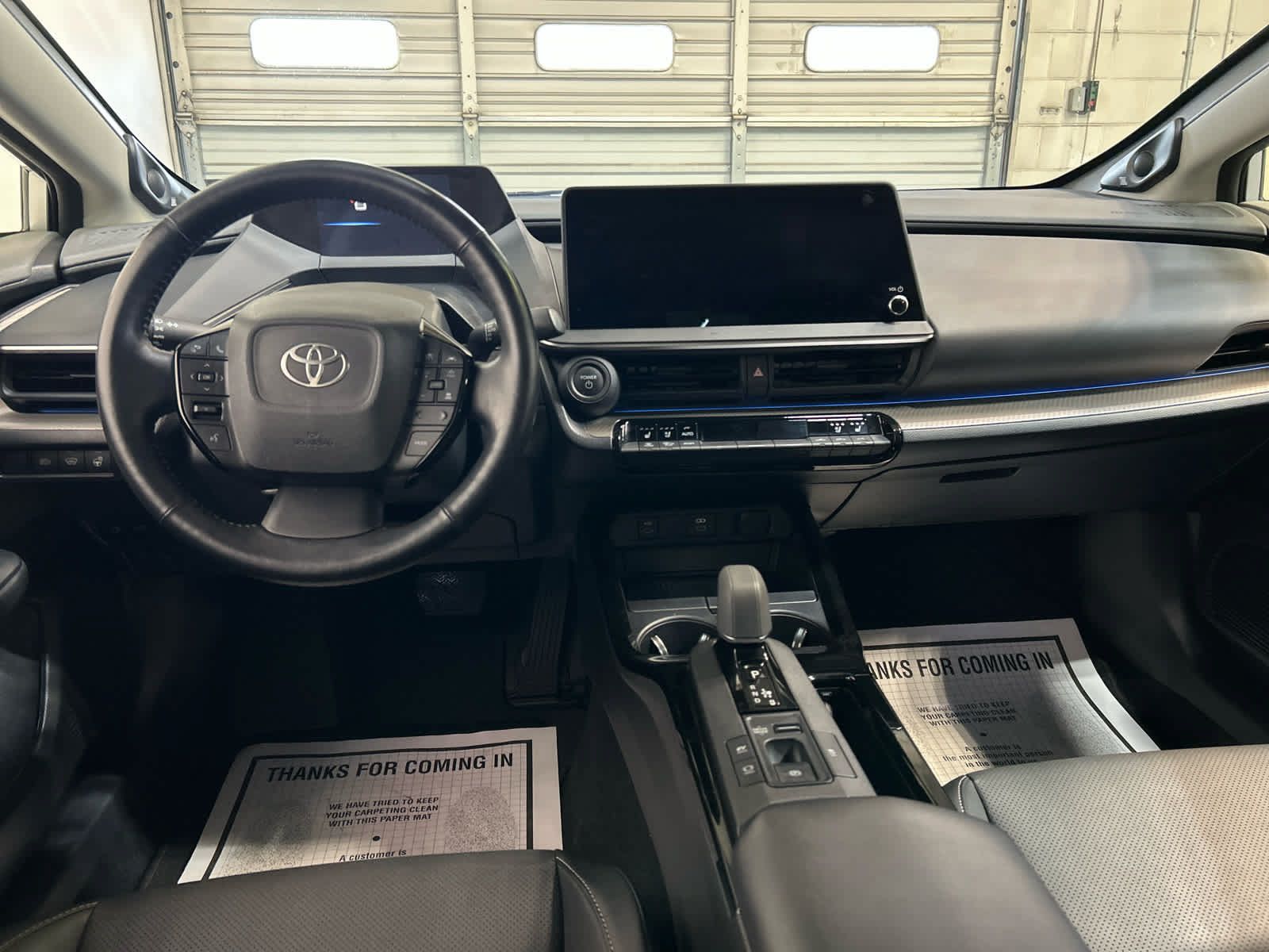 Used 2024 Toyota Prius Limited FWD image 5