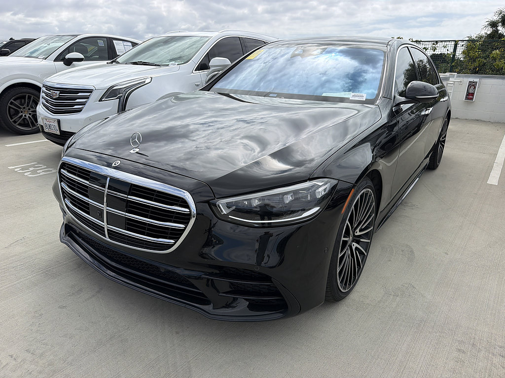Used 2022 Mercedes-Benz S 500 4MATIC image 2