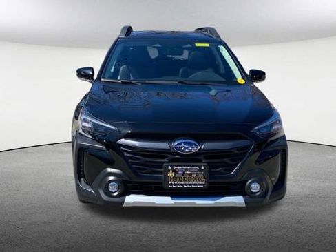 Certified 2025 Subaru Outback Limited AWD/4WD image 3