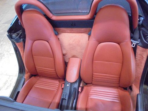 Used 1999 Porsche Boxster image 13