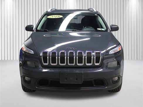 Certified 2018 Jeep Cherokee Latitude Plus w/ Cold Weather Group AWD/4WD image 41