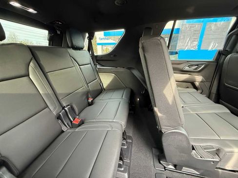 Used 2022 Chevrolet Tahoe Z71 w/ Luxury Package image 38