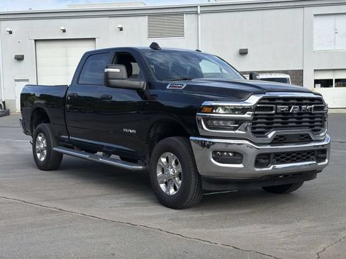 Used 2026 RAM 2500 Big Horn AWD/4WD image 14