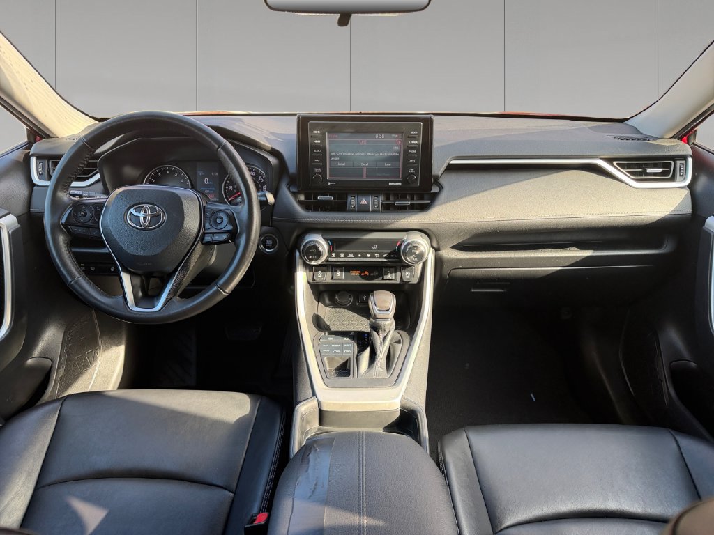 Used 2021 Toyota RAV4 XLE Premium AWD/4WD image 13
