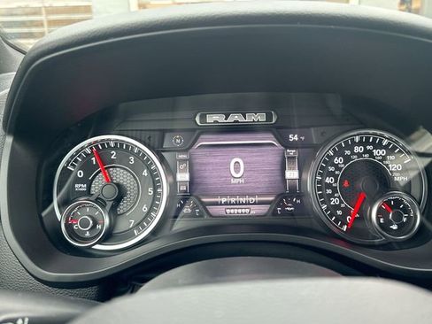 Used 2022 RAM 1500 Big Horn AWD/4WD image 17