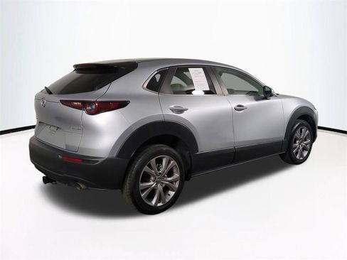 Used 2021 MAZDA CX-30 FWD 2.5 S w/ Preferred Package image 4