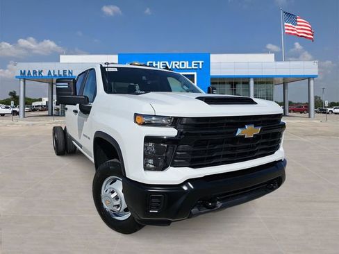 New 2026 Chevrolet Silverado 3500 W/T w/ WT Convenience Package AWD/4WD image 1