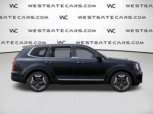 New 2025 Kia Telluride S image 10