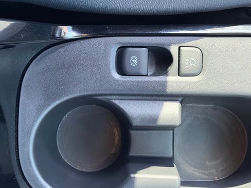 Used 2025 Toyota Corolla SE image 24