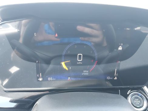 New 2026 Chevrolet Trax RS w/ Driver Confidence Package FWD image 18