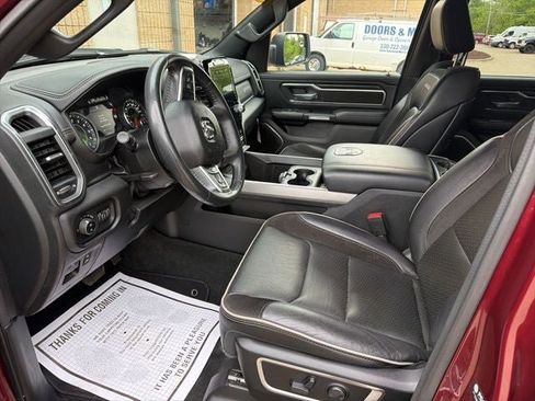 Used 2023 RAM 1500 Laramie AWD/4WD image 8